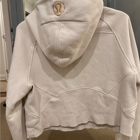 Lululemon scuba half zip - Picture 2 of 2